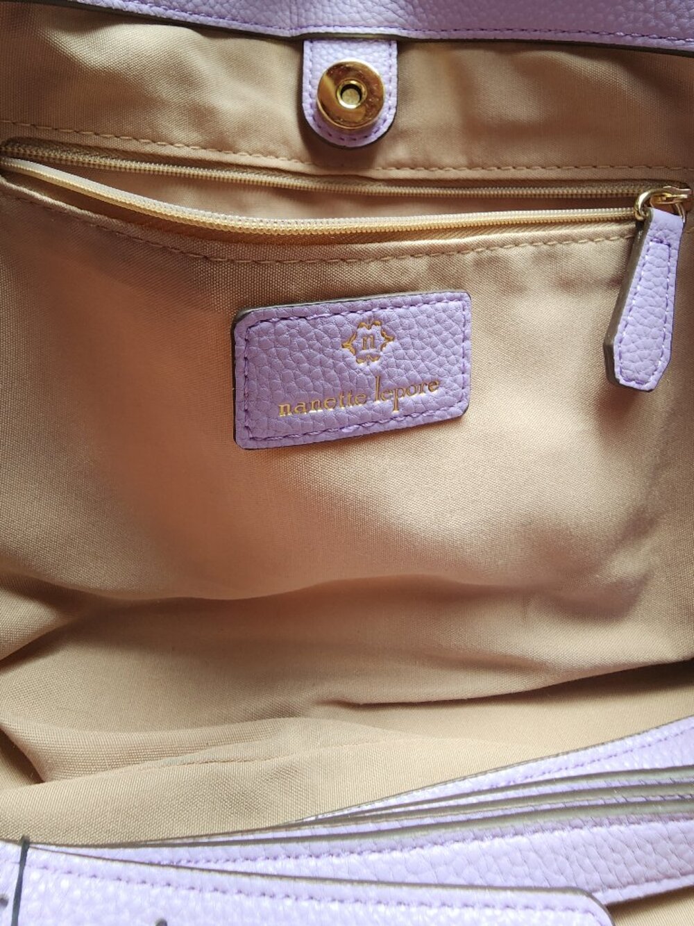 EUC Lilac Nanette Lepore handbag ๐ Shoulder purse combo - Picture 4 of 11